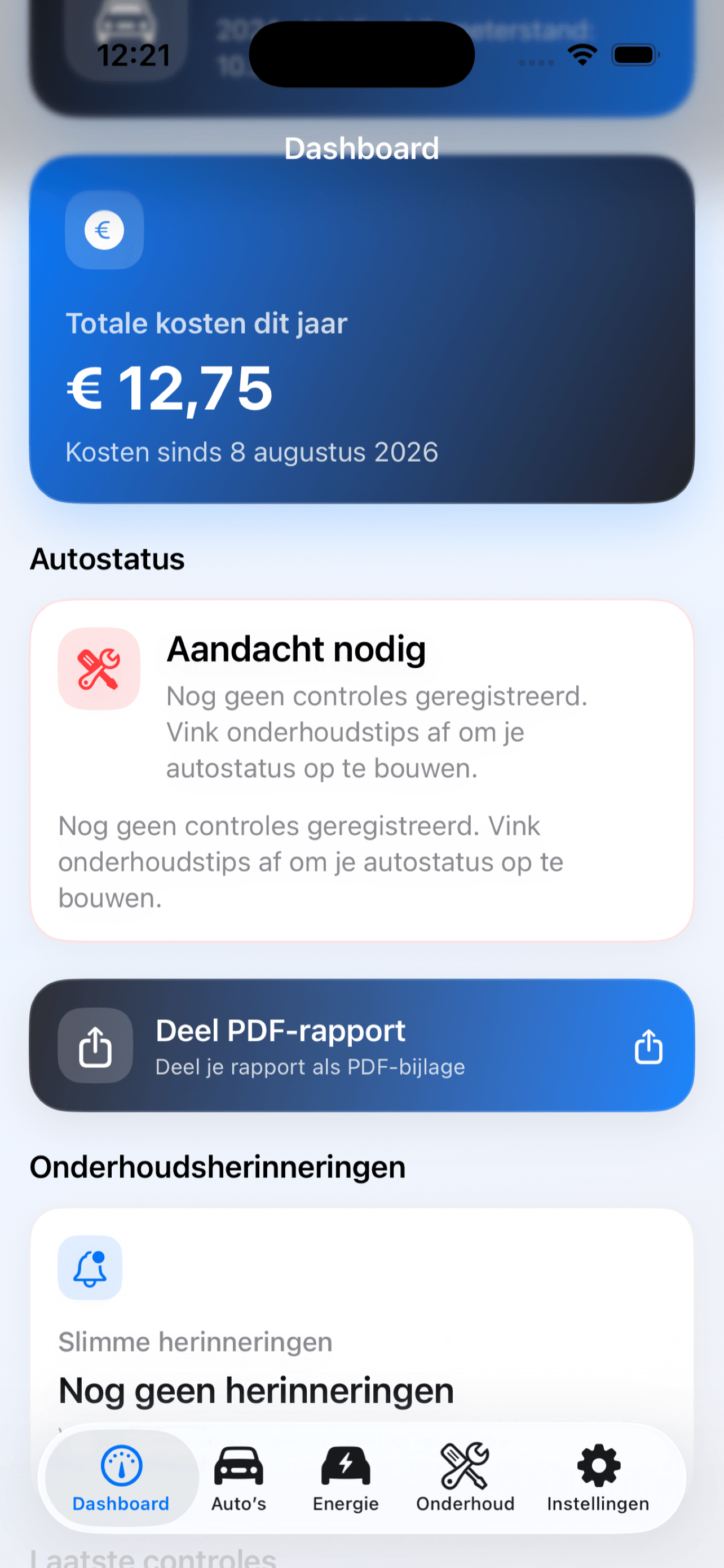 AutoKas-dashboard met autostatus, kosten en onderhoudsherinneringen